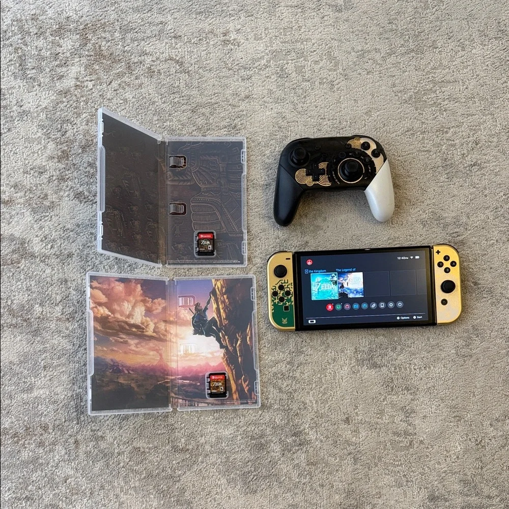 Nintendo Switch OLED Zelda Edition - White and Gold